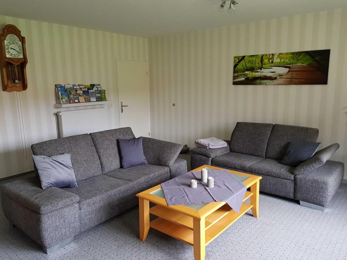 Ferienhaus Voss, 65260 Moormerland エクステリア 写真