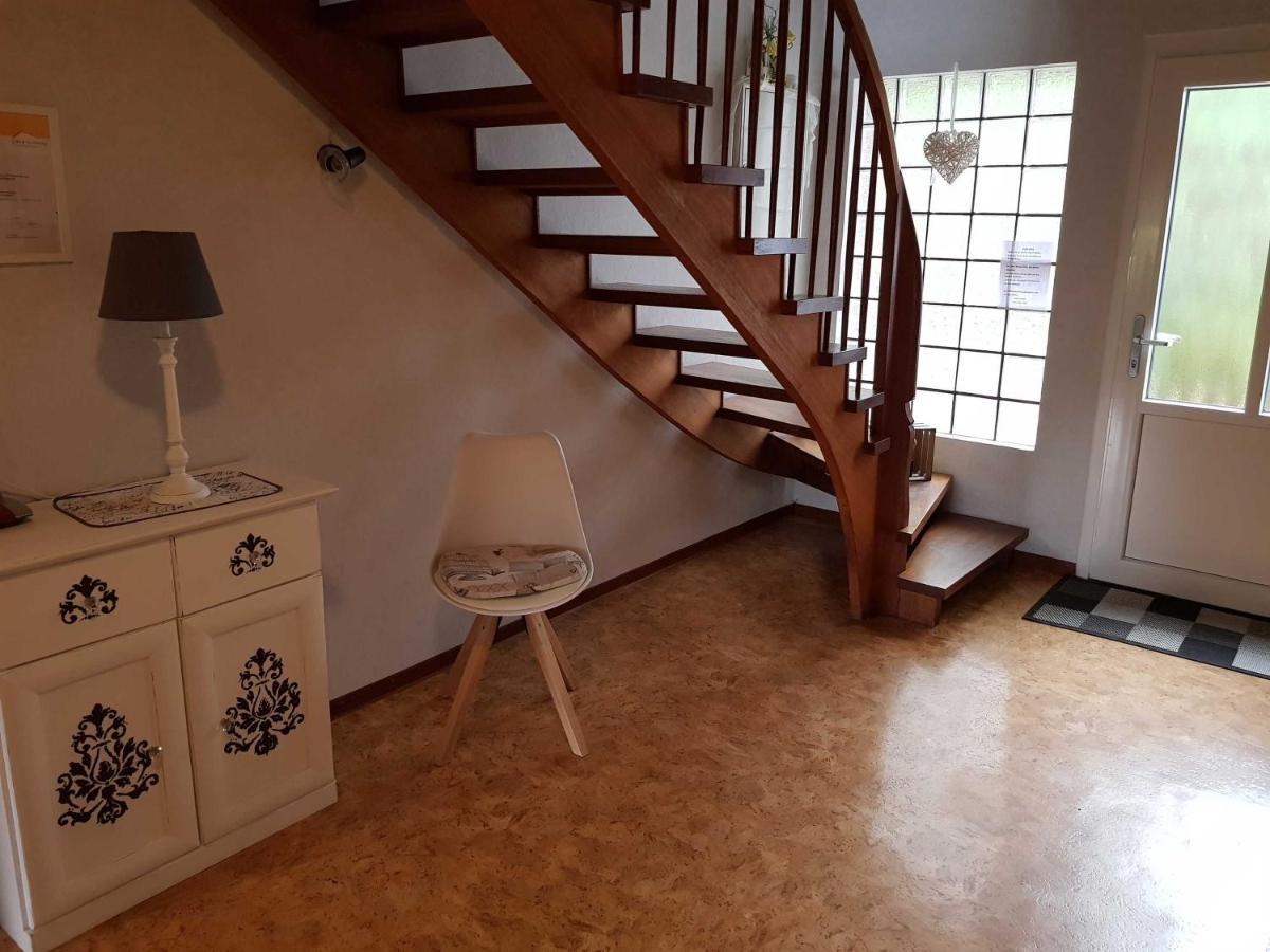 Ferienhaus Voss, 65260 Moormerland エクステリア 写真
