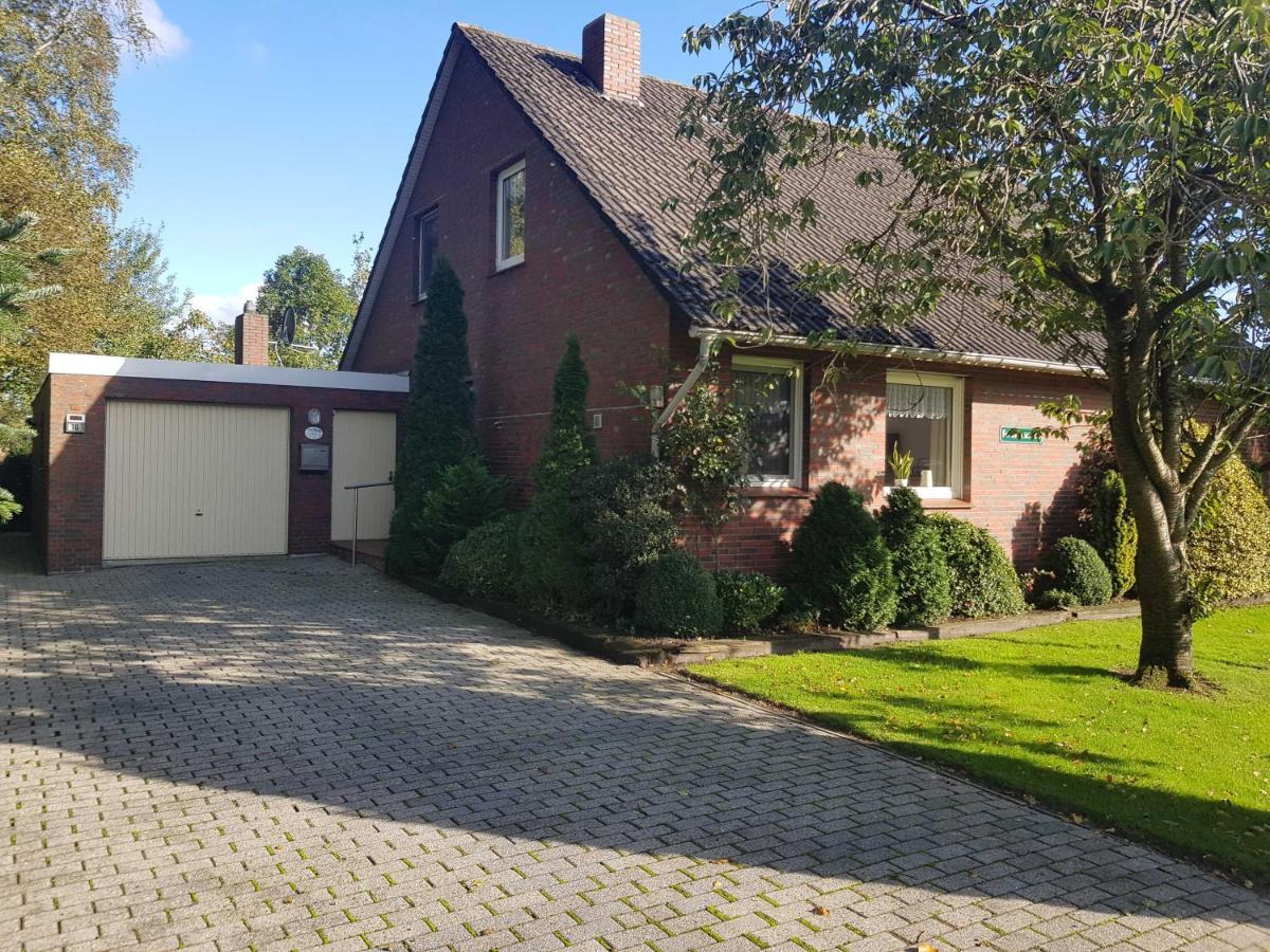 Ferienhaus Voss, 65260 Moormerland エクステリア 写真